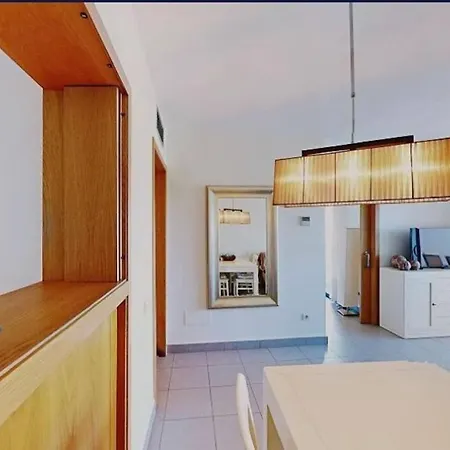 Precioso En Macenas Apartamento